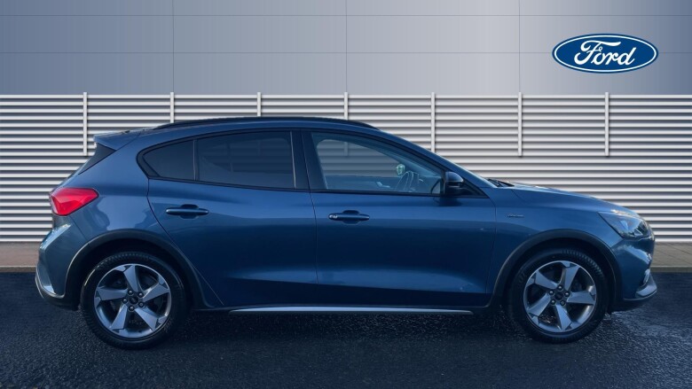 Ford Focus 1.0 EcoBoost 125 Active 5dr Petrol Hatchback